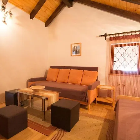 Joze Mit Balkon By Interhome Апартаменты